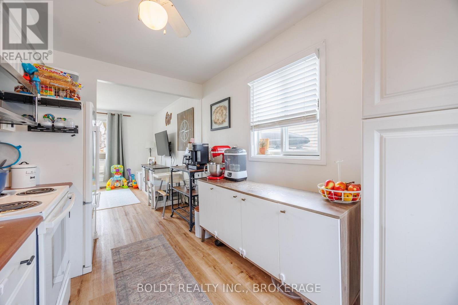 5 NELLES ROAD - 5