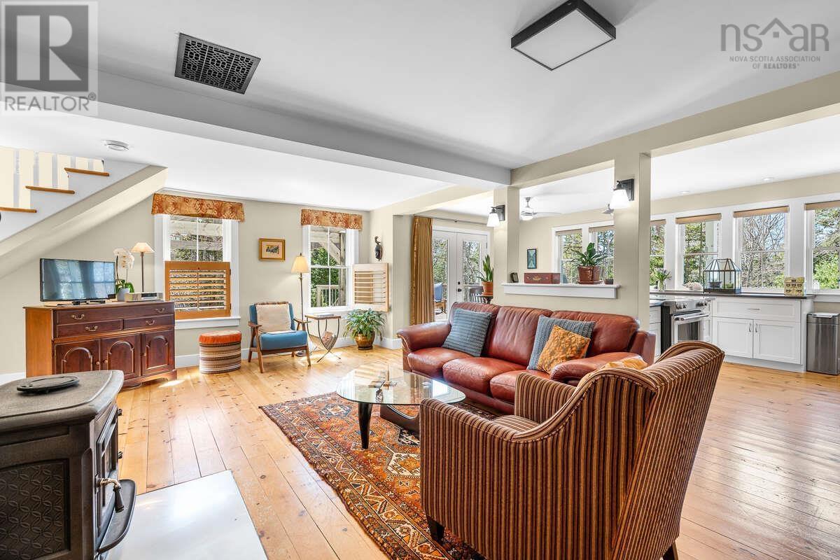 215 Conrads Road - 15