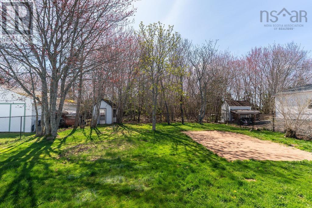 119 Howard Avenue - 40