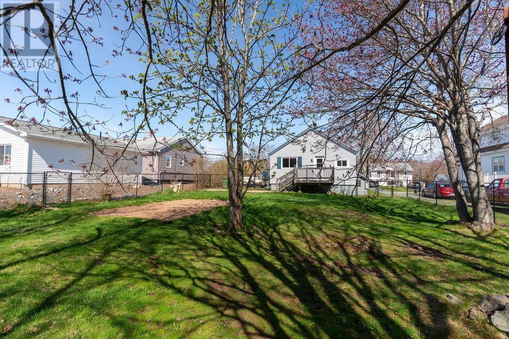 119 Howard Avenue - 38