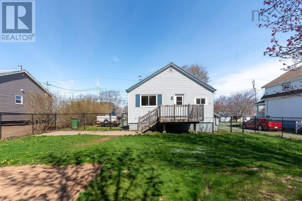119 Howard Avenue - 34