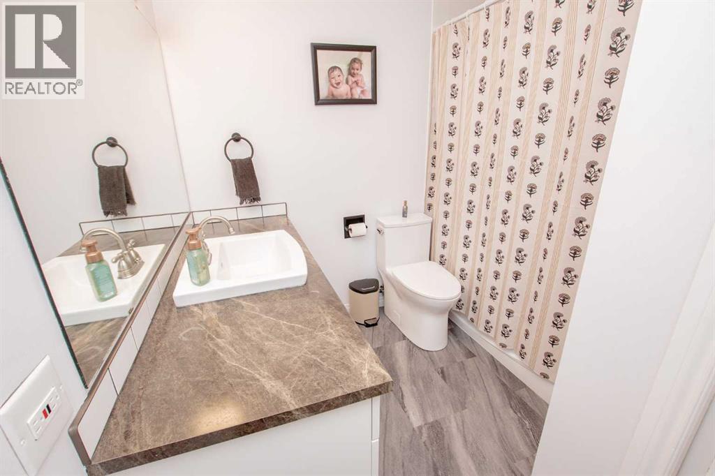 6410 94A Street - 17
