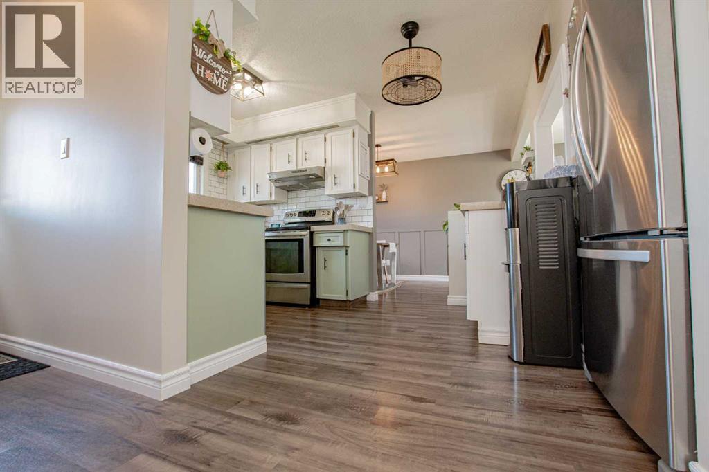 6410 94A Street - 15