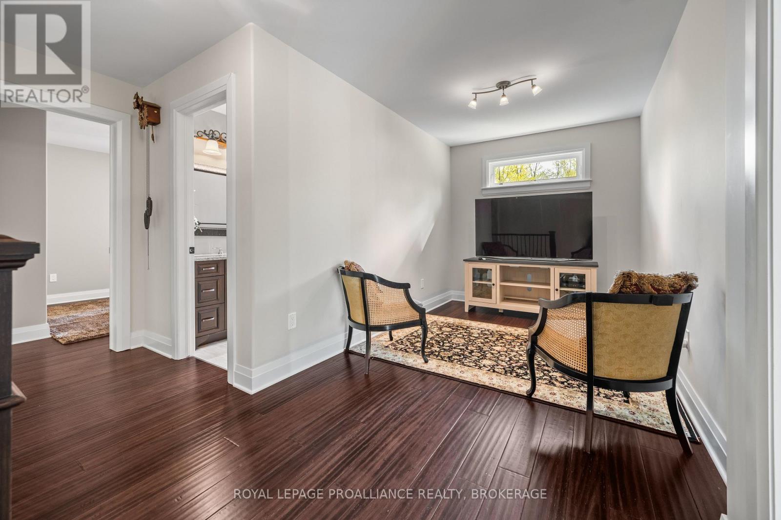 2918 LEEMAN ROAD - 24