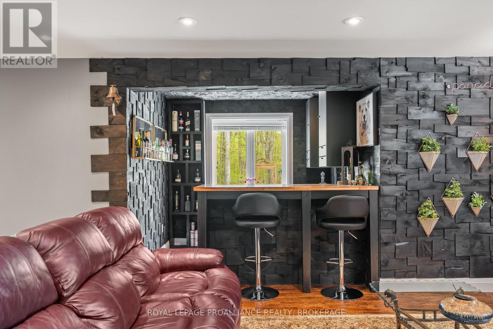 2918 LEEMAN ROAD - 34