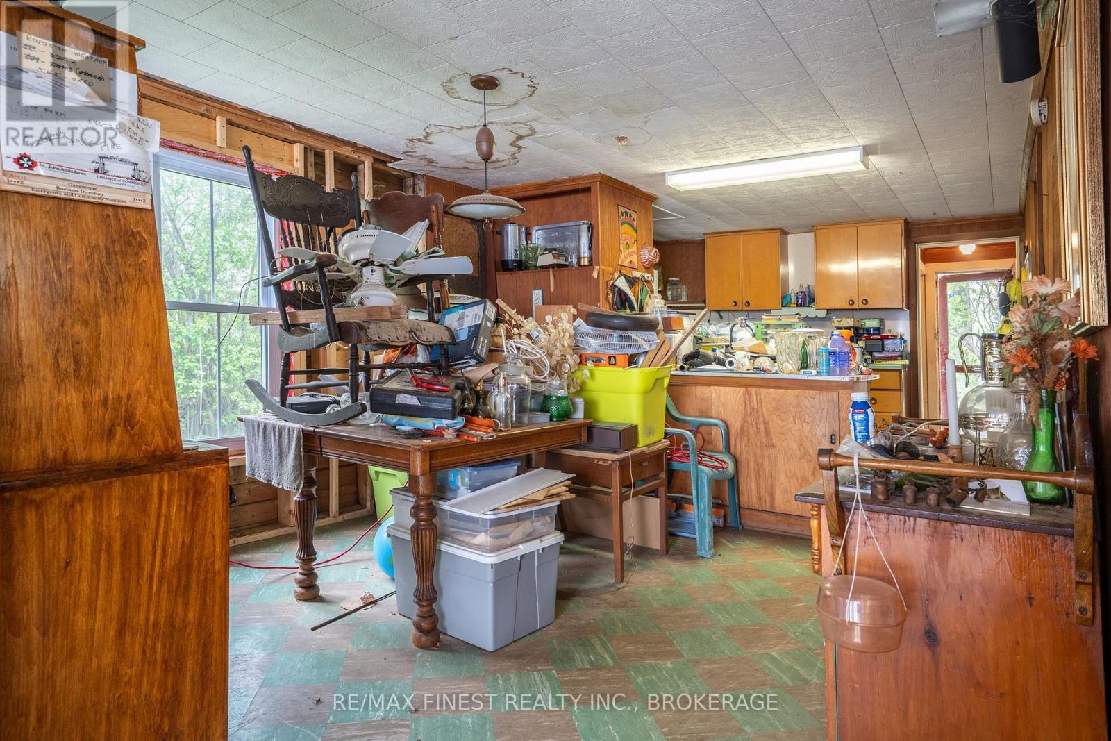 141 RIVER ROAD - 12