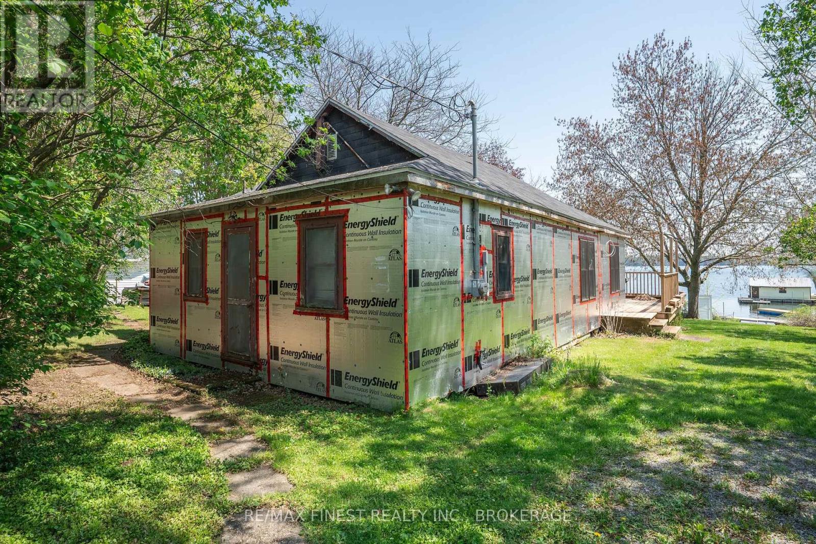 141 RIVER ROAD - 6