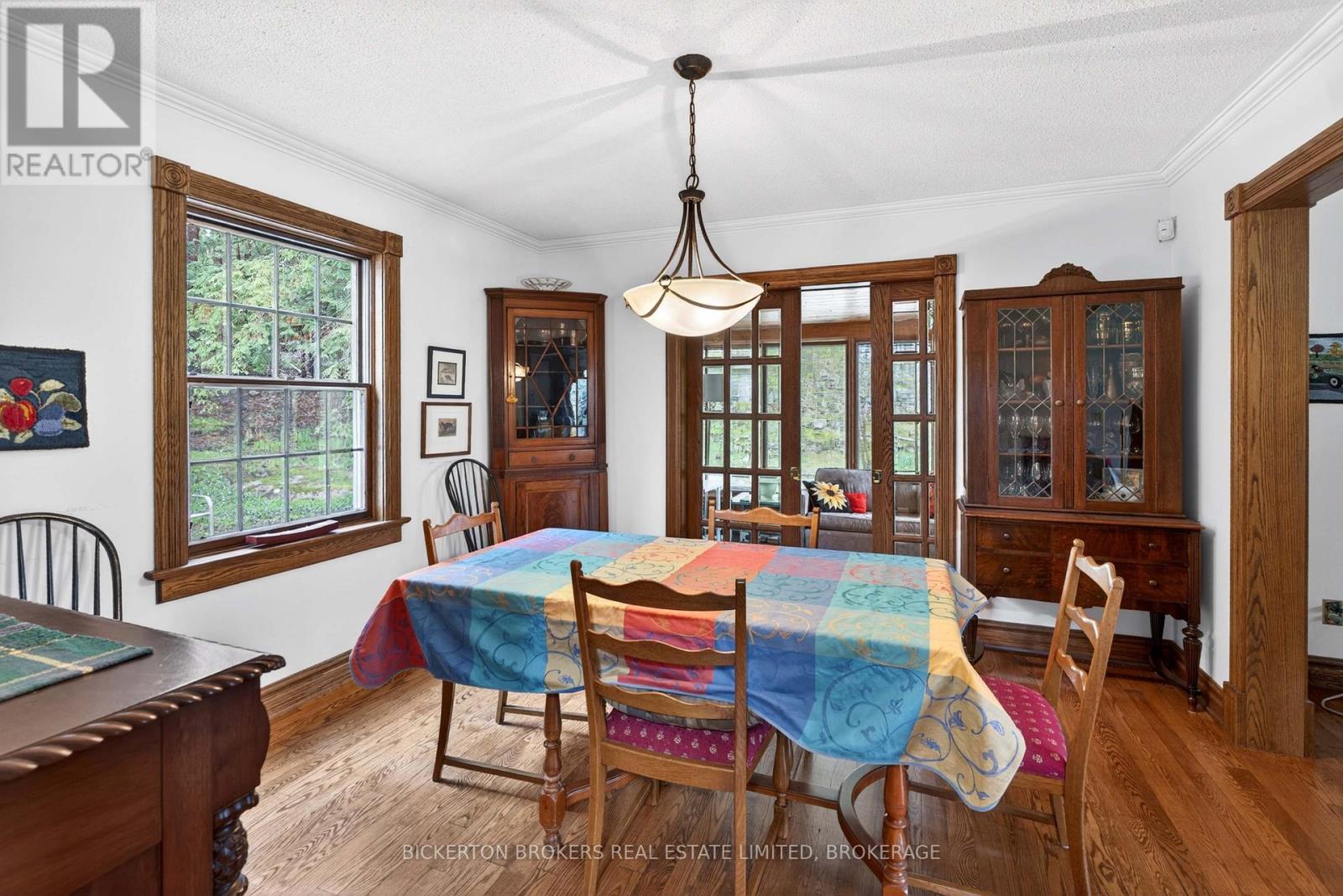 36 SHEMROCK DRIVE - 16