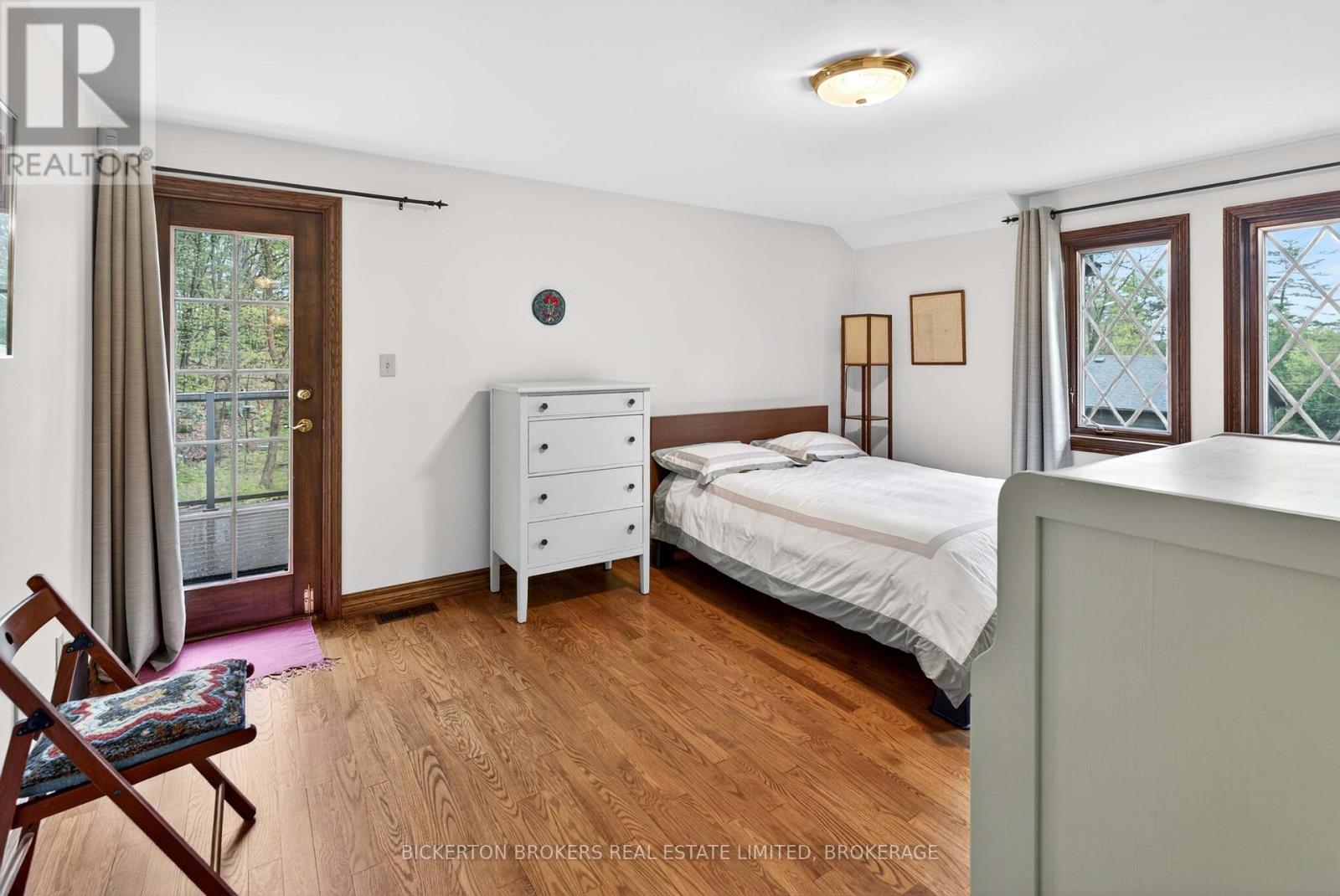 36 SHEMROCK DRIVE - 23