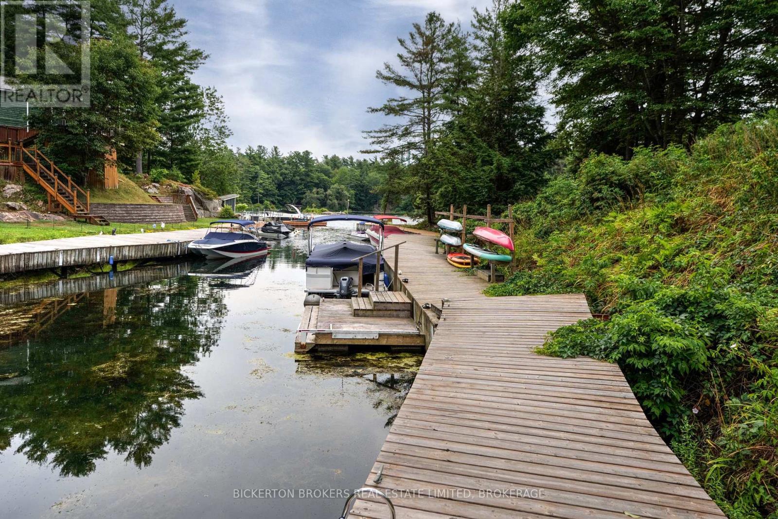36 SHEMROCK DRIVE - 29