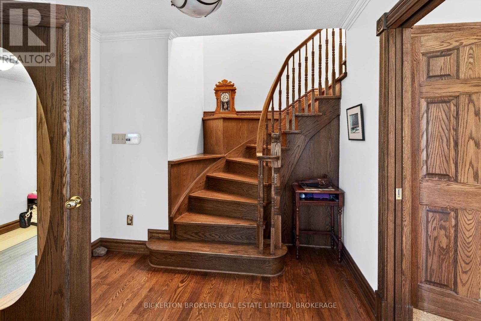 36 SHEMROCK DRIVE - 8