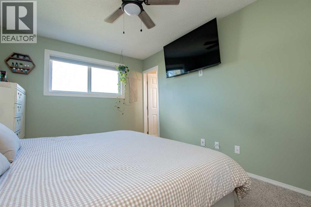 6410 94A Street - 20