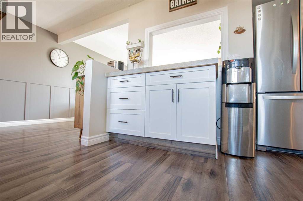 6410 94A Street - 13