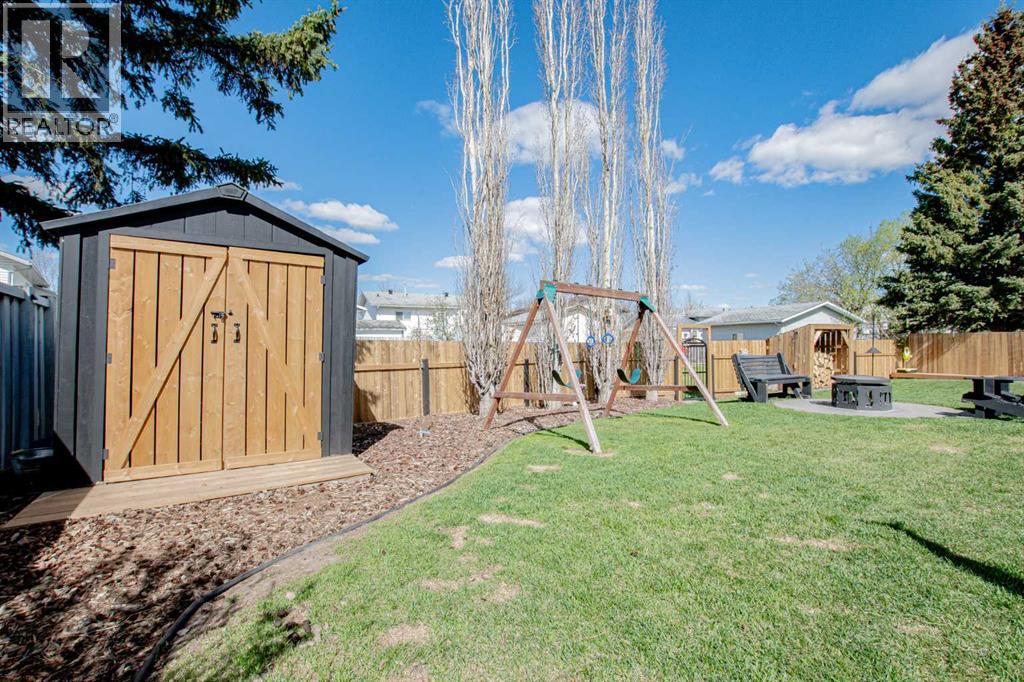 6410 94A Street - 34