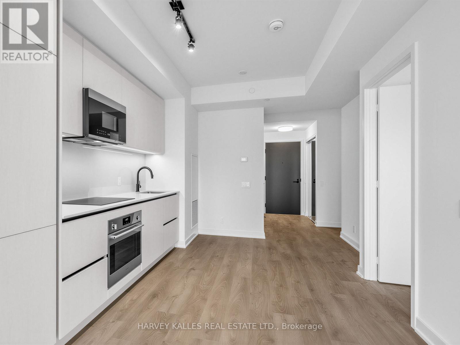 #4007 108 PETER STREET - 10