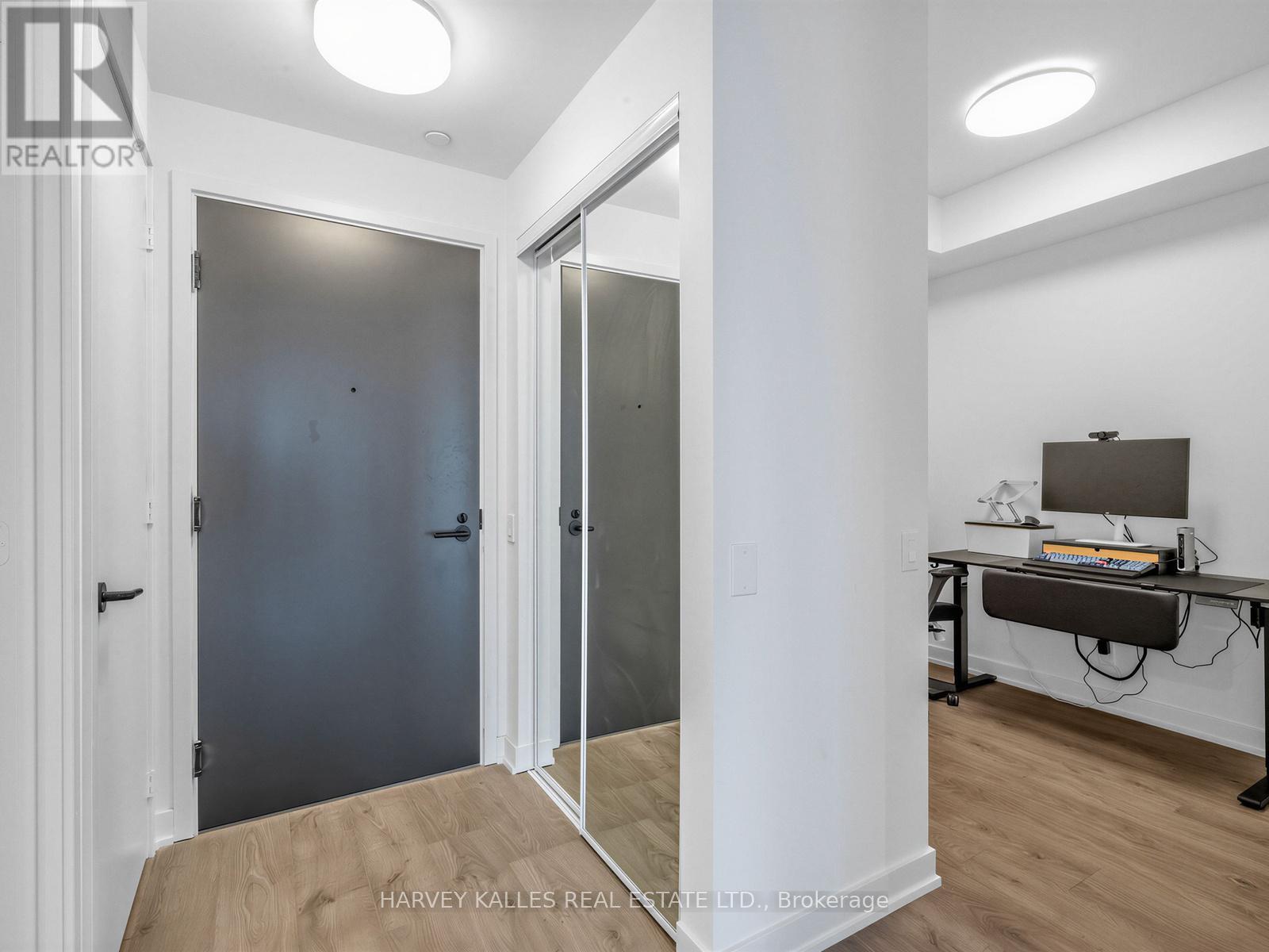 #4007 108 PETER STREET - 5