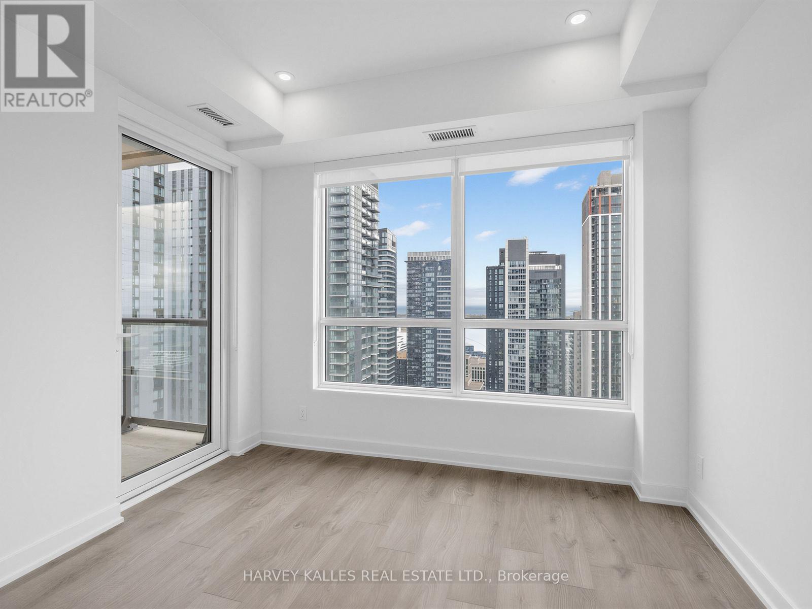 #4007 108 PETER STREET - 15