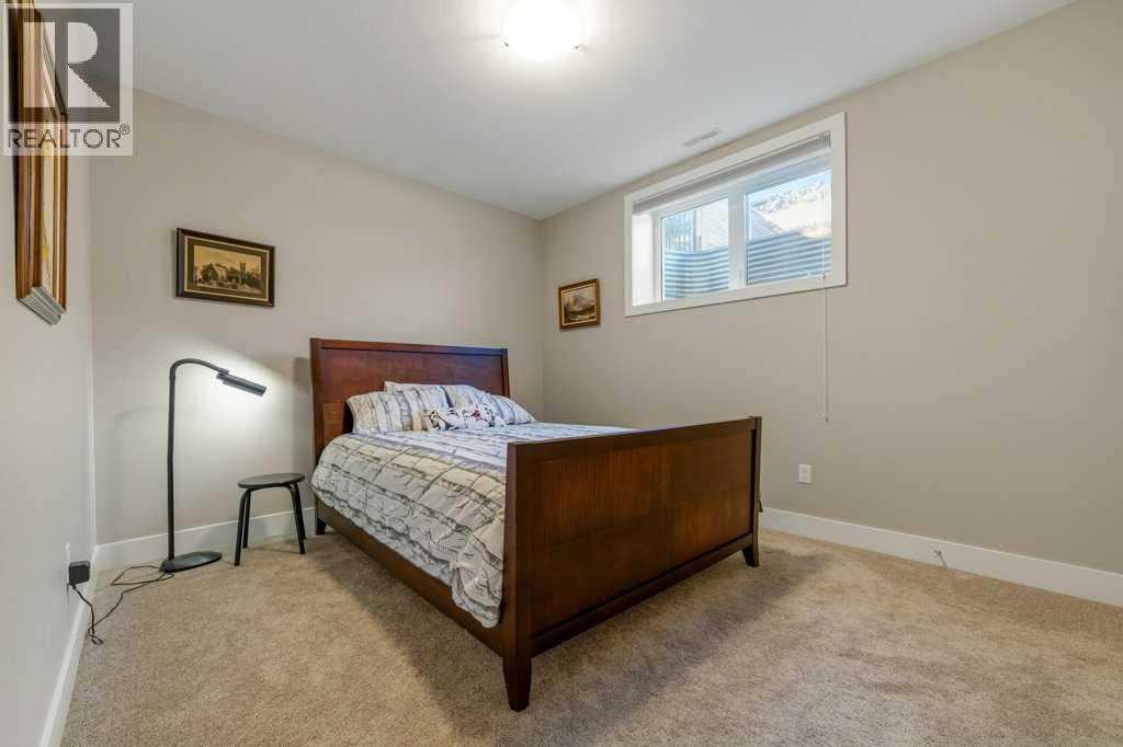 109 Prairie Arbour Blvd.  S - 33