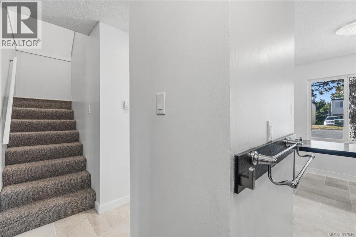 #53 444 Bruce Ave - 12