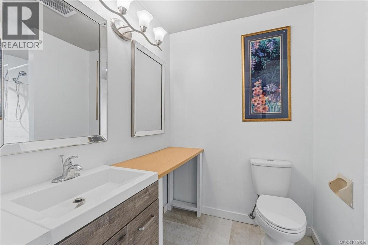#53 444 Bruce Ave - 24