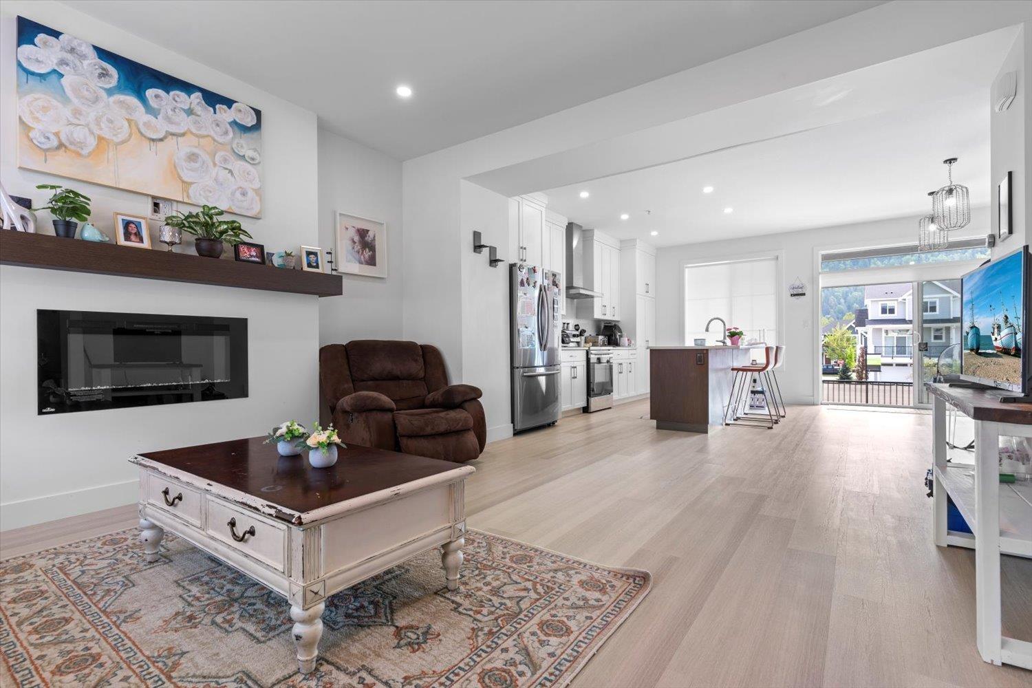 15 5480 PEBBLE LANE, Sardis South, Chilliwack