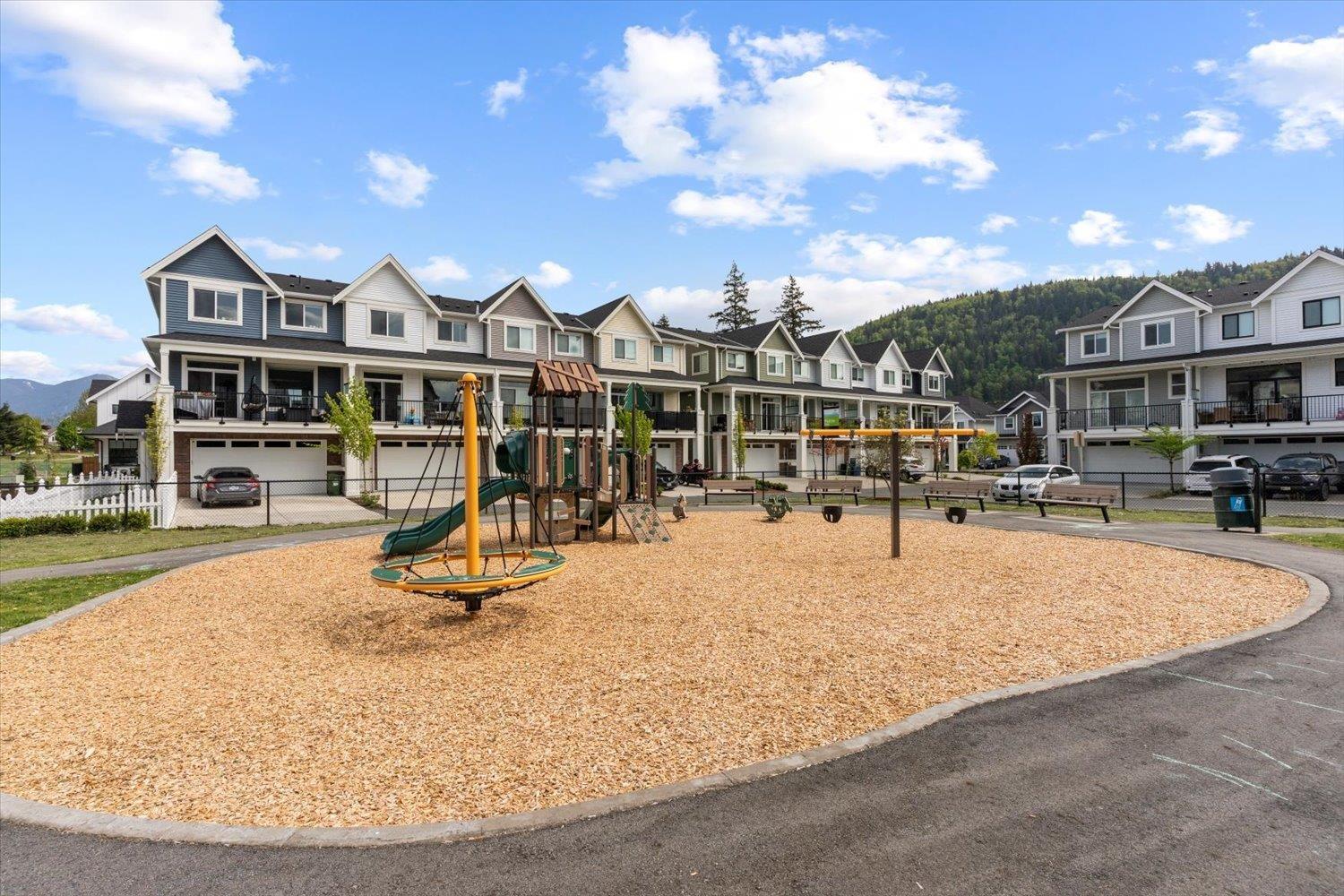 15 5480 PEBBLE LANE, Sardis South, Chilliwack