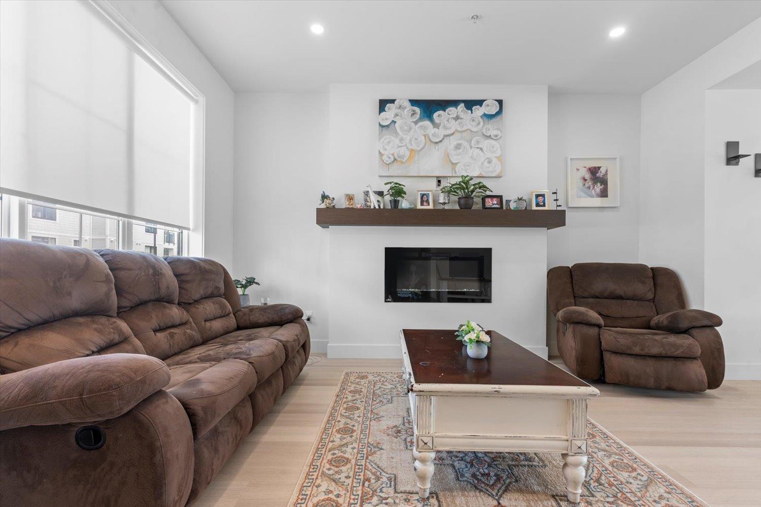 15 5480 PEBBLE LANE, Sardis South, Chilliwack