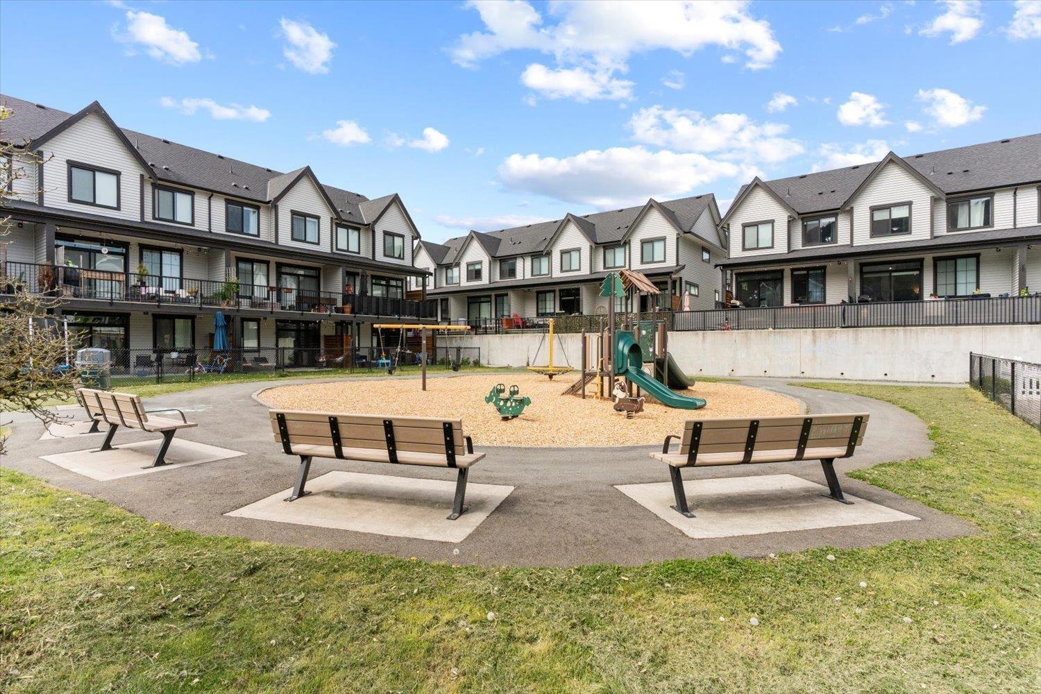 15 5480 PEBBLE LANE, Sardis South, Chilliwack