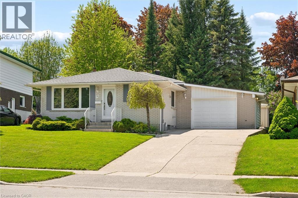 105 SILVERSPRING Crescent - 36