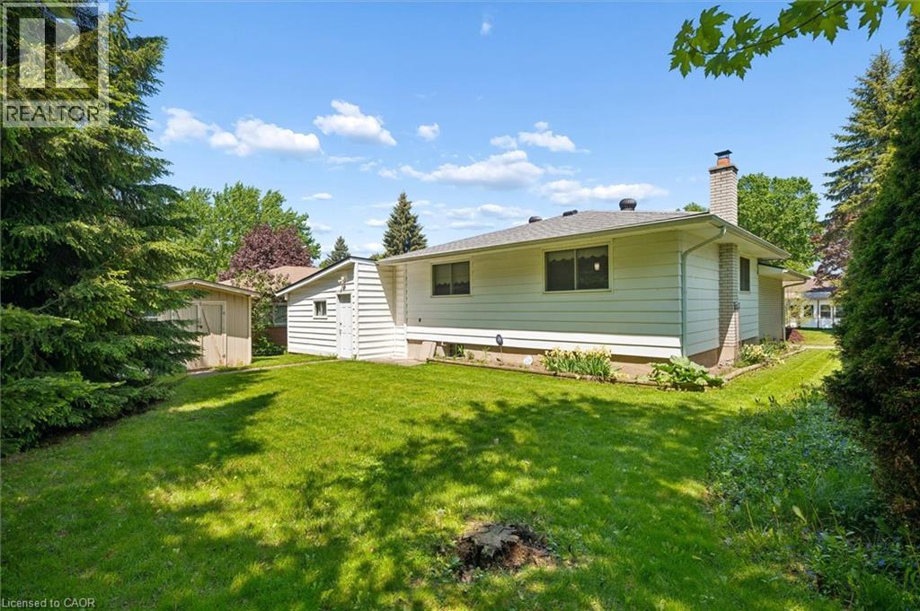 105 SILVERSPRING Crescent - 30