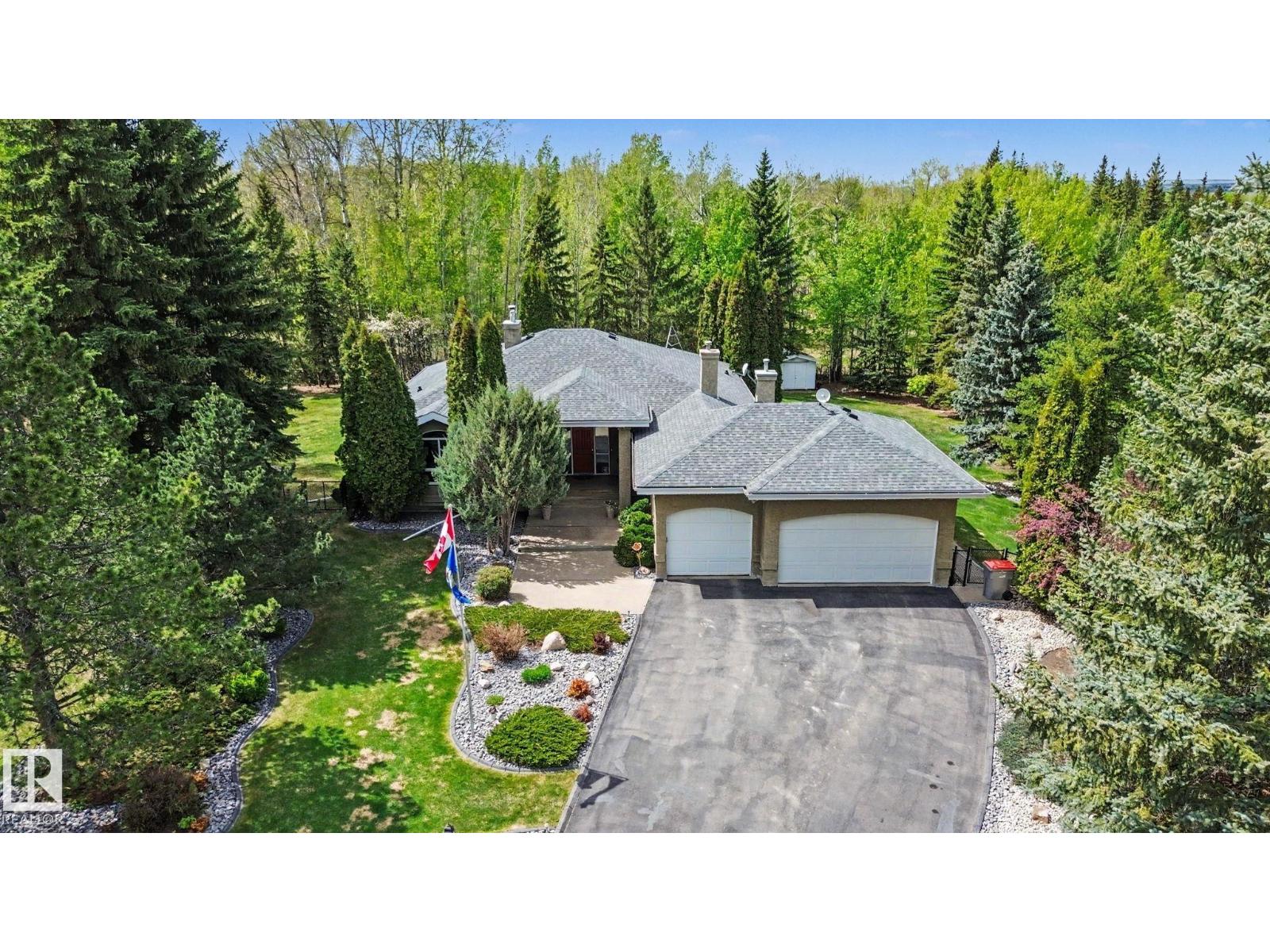 129 53226 RGE ROAD 261 - 1