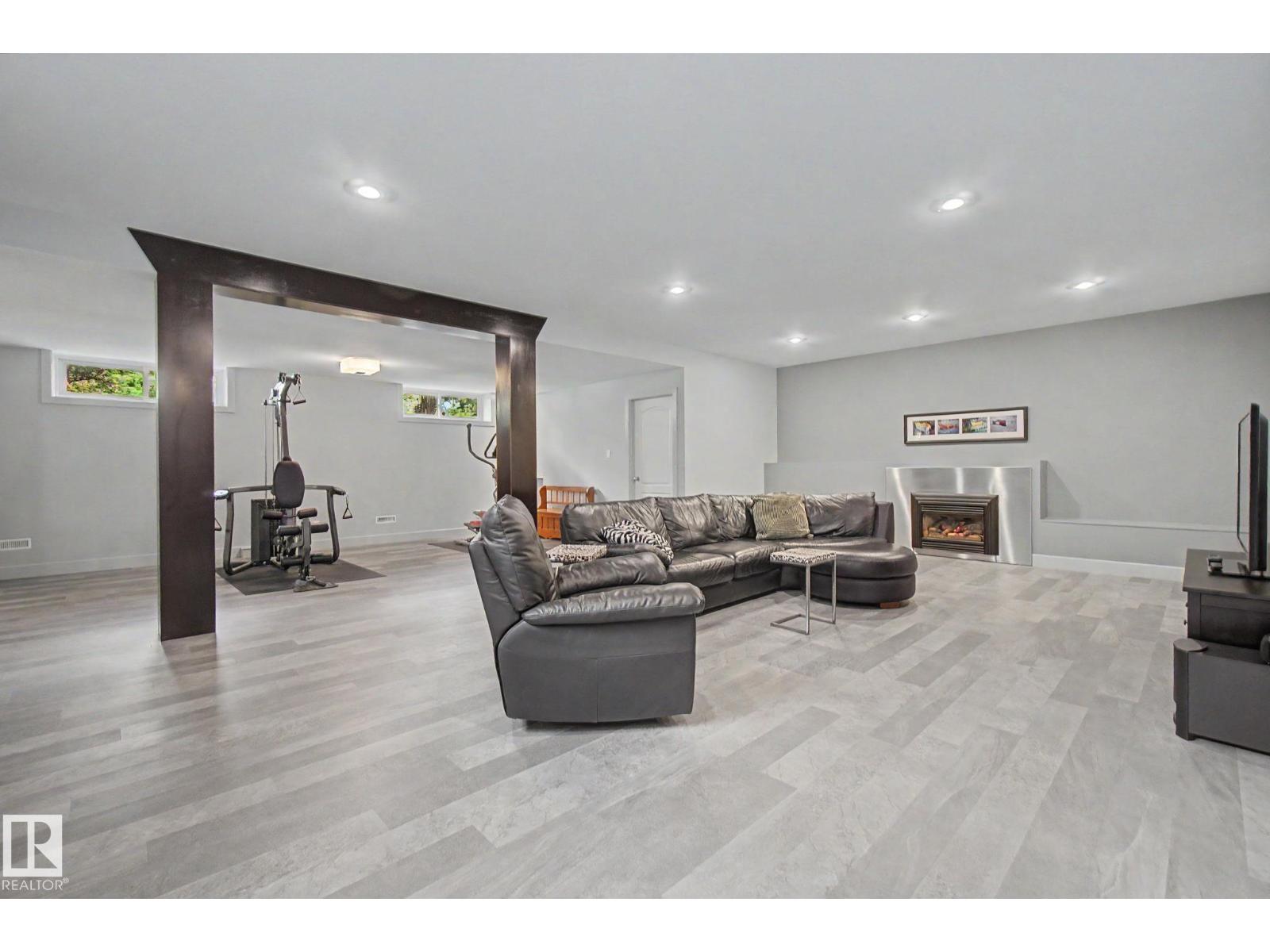 129 53226 RGE ROAD 261 - 35