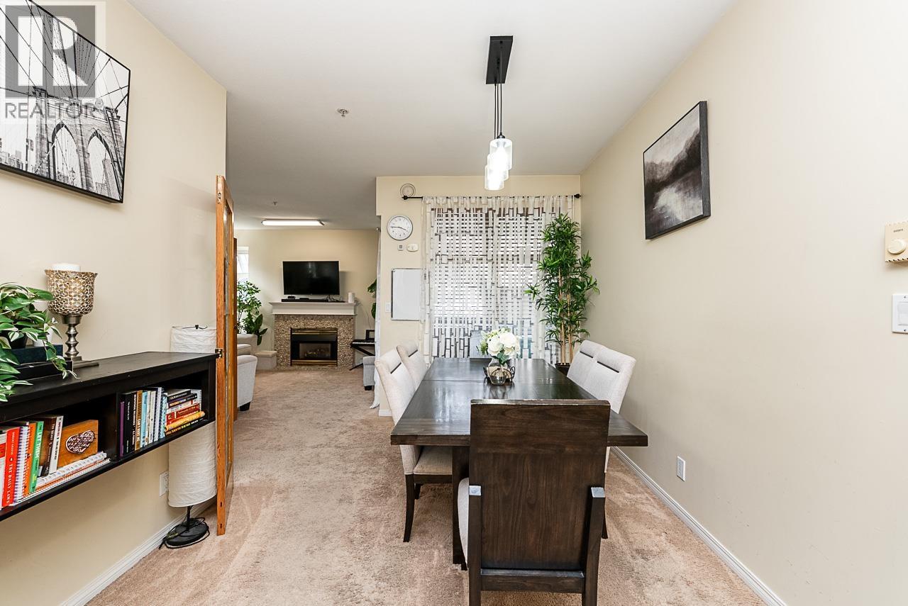 202 83 STAR CRESCENT, New Westminster