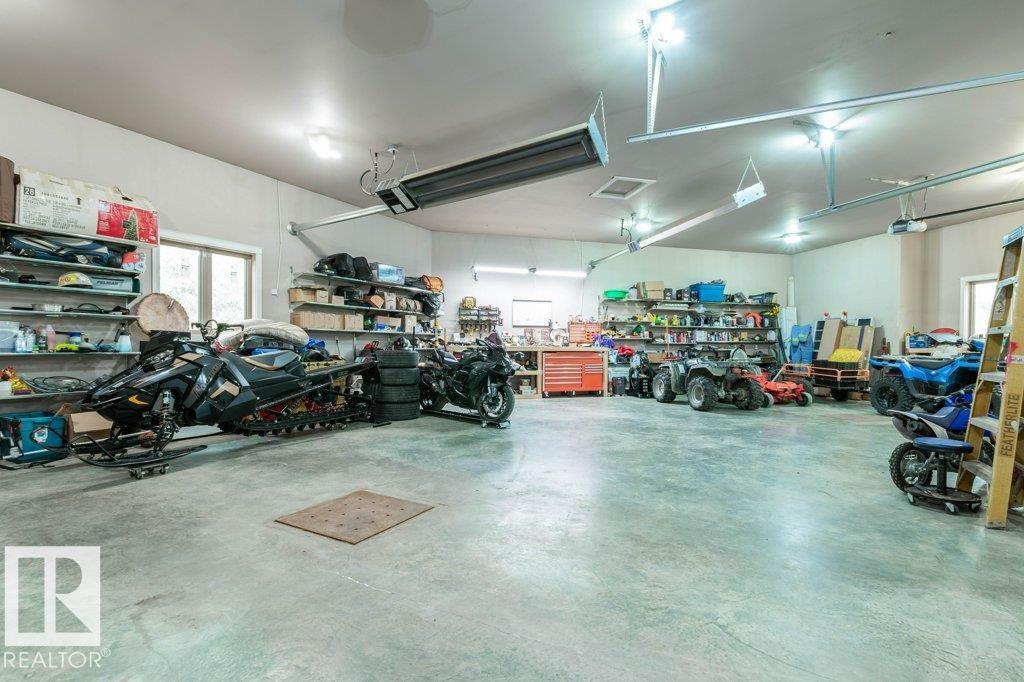 53404 RGE ROAD 11 - 27