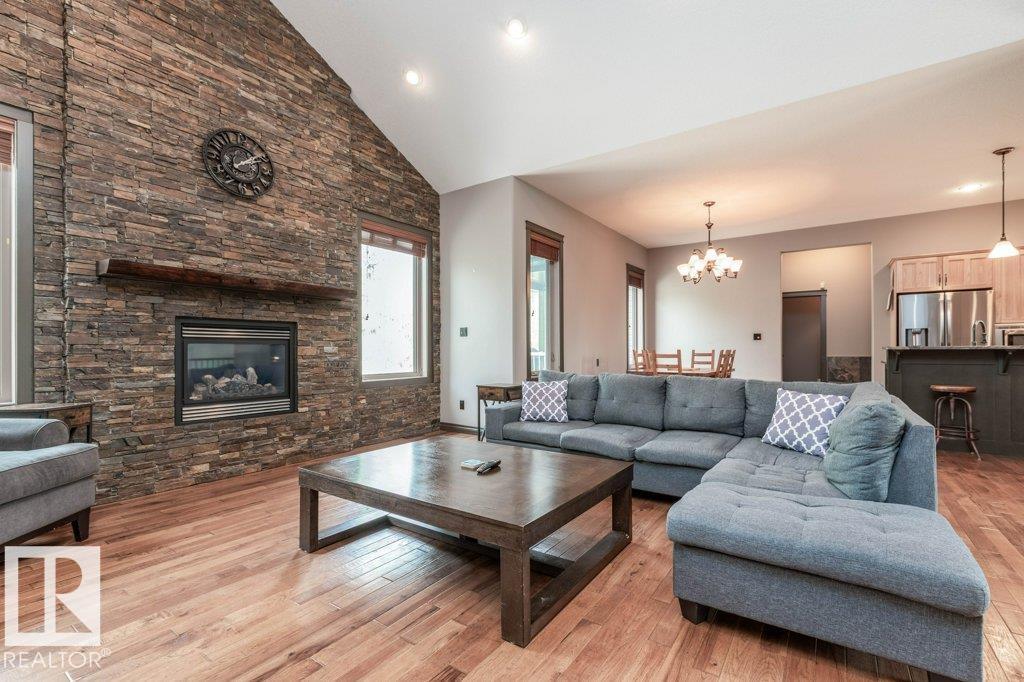 53404 RGE ROAD 11 - 8