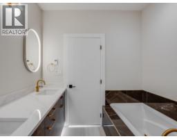 910 Lakeside Drive Unit# 403, Nelson, BC V1L6G3 Photo 13