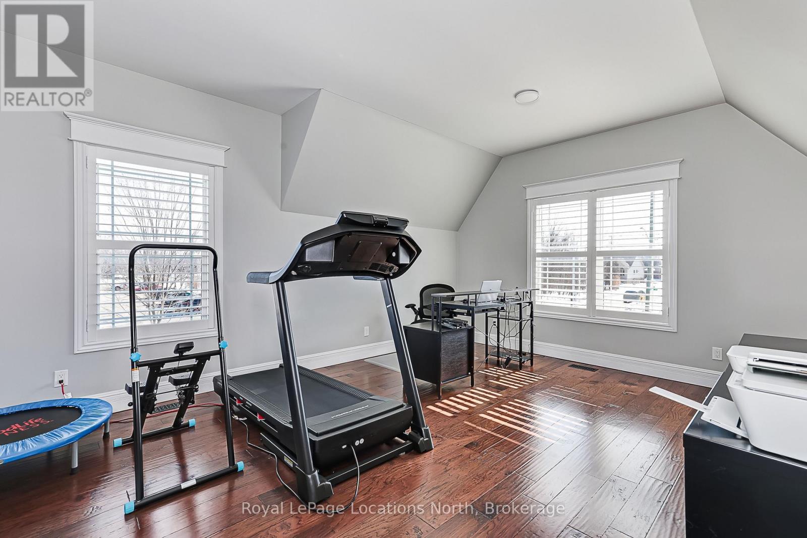 65 FINDLAY DRIVE - 21