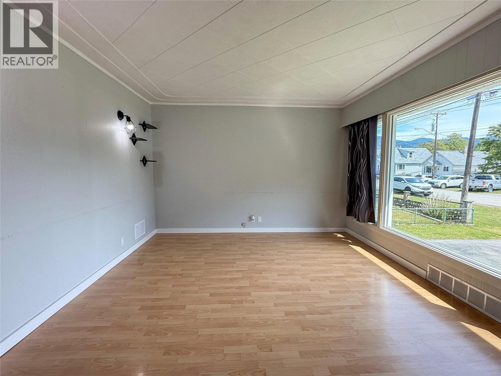 157 Crescent Street - 21