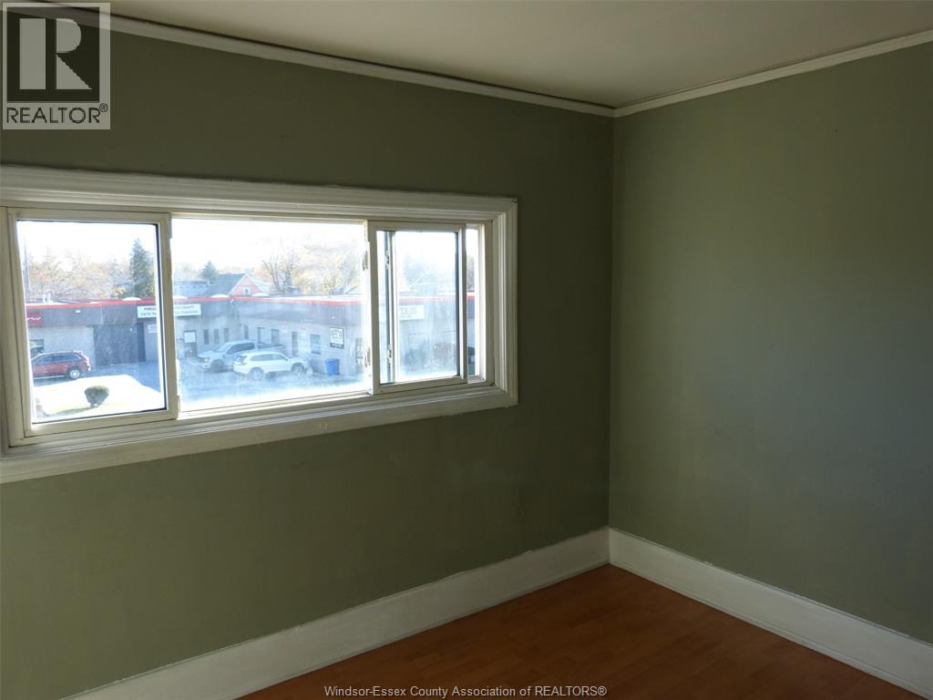 1434 TECUMSEH BOULEVARD - 13