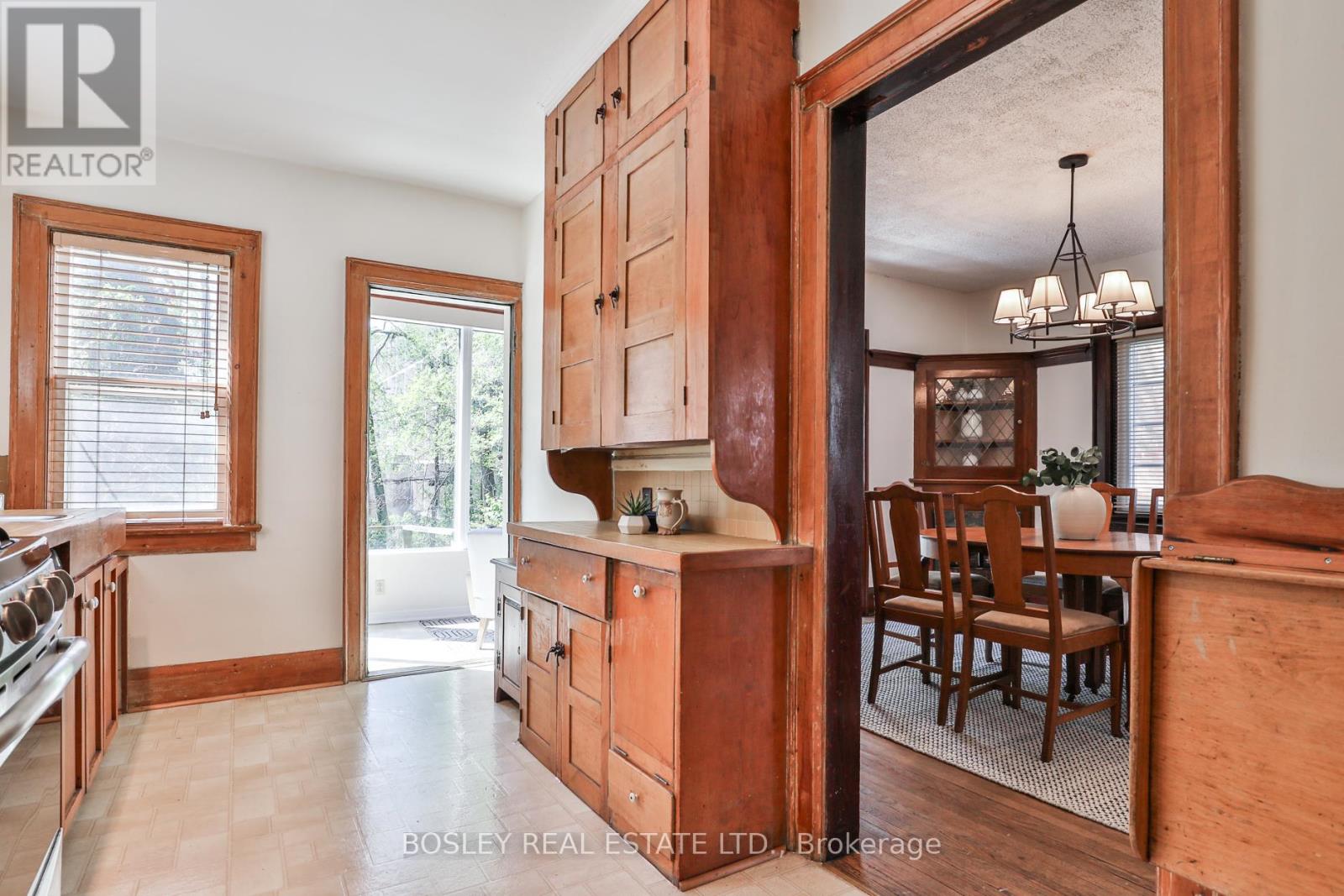 329 MILLWOOD ROAD - 12