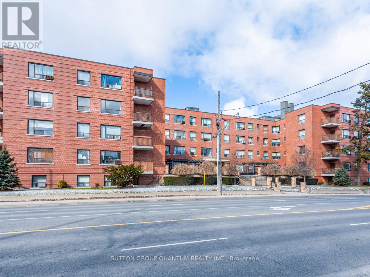 #SUITE 218 2550 BATHURST STREET - 3