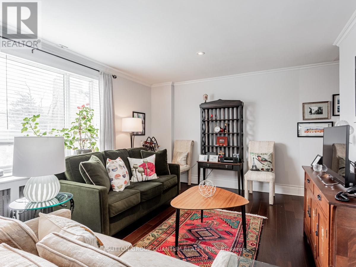 #SUITE 218 2550 BATHURST STREET - 6