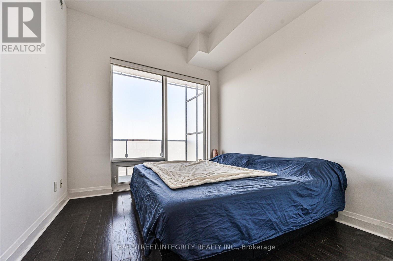 #5302 1080 BAY STREET - 22