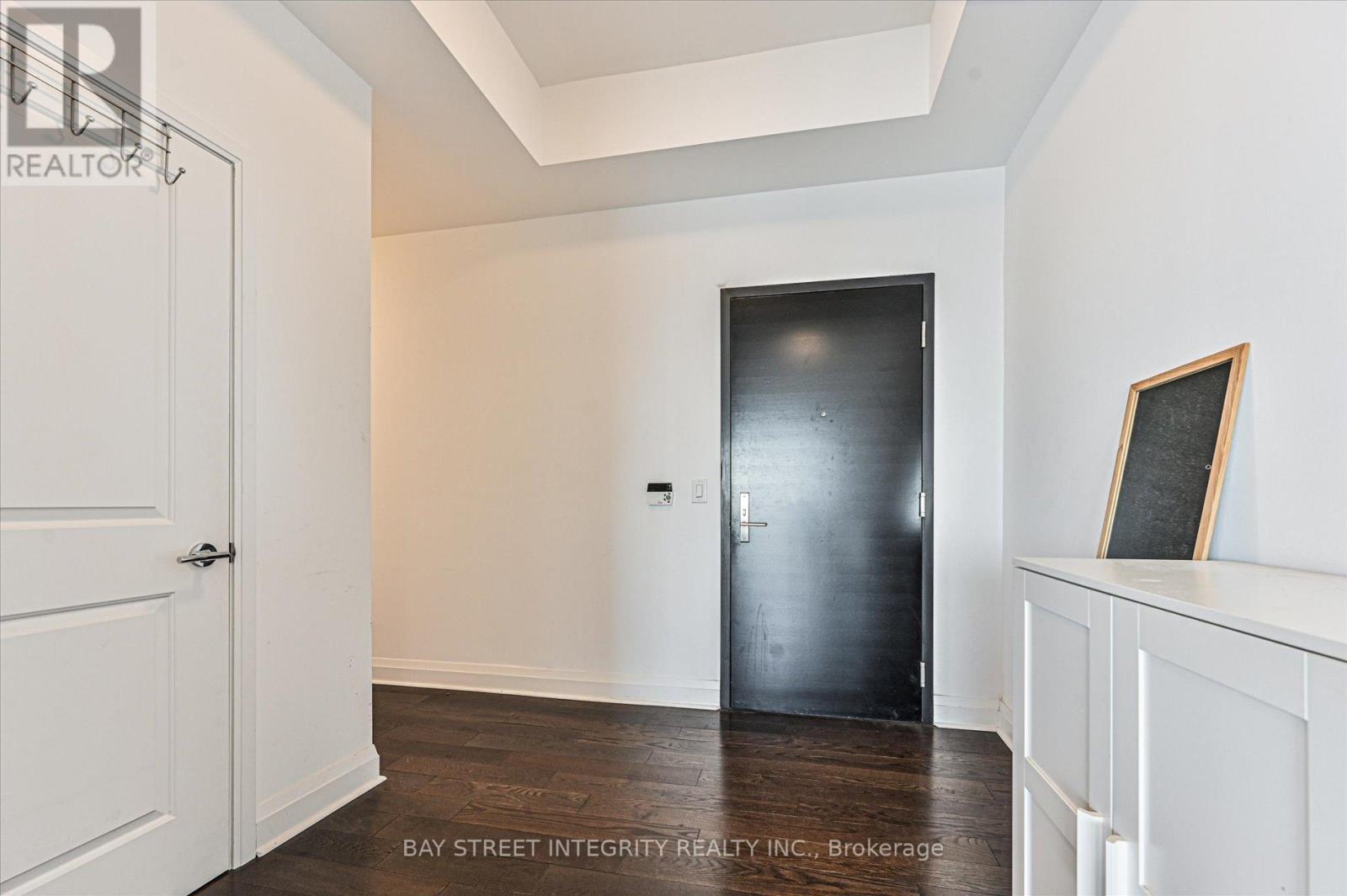 #5302 1080 BAY STREET - 5