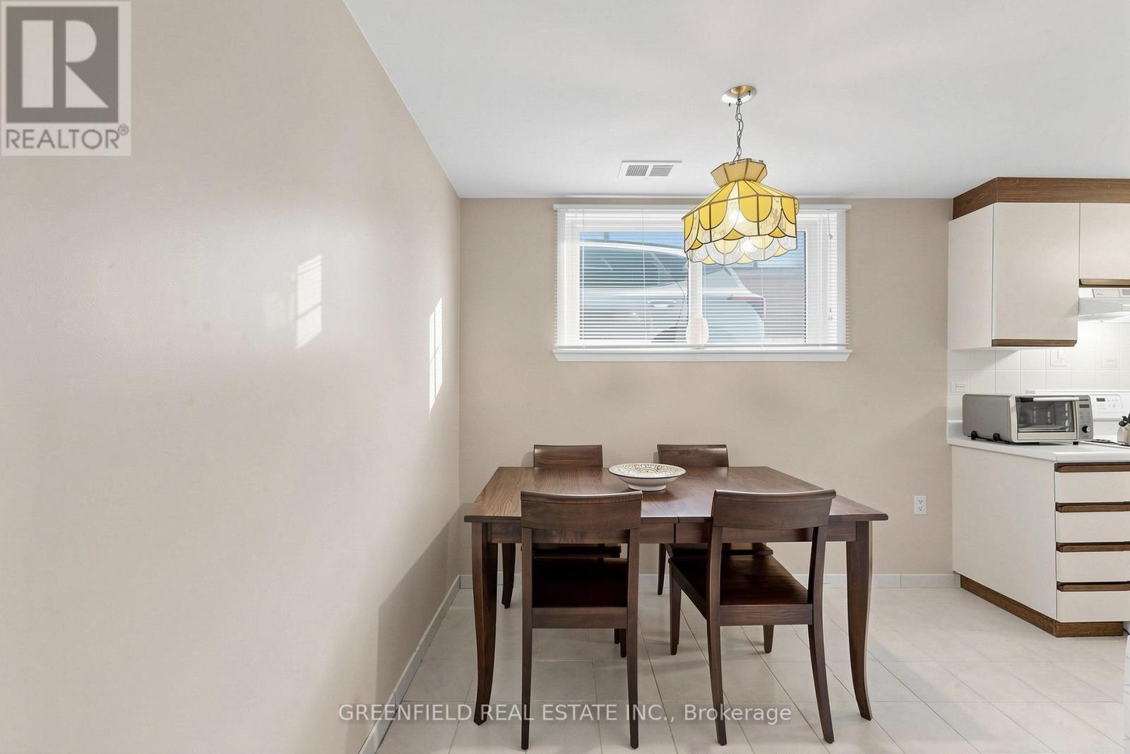 87 MULHOLLAND AVENUE - 26