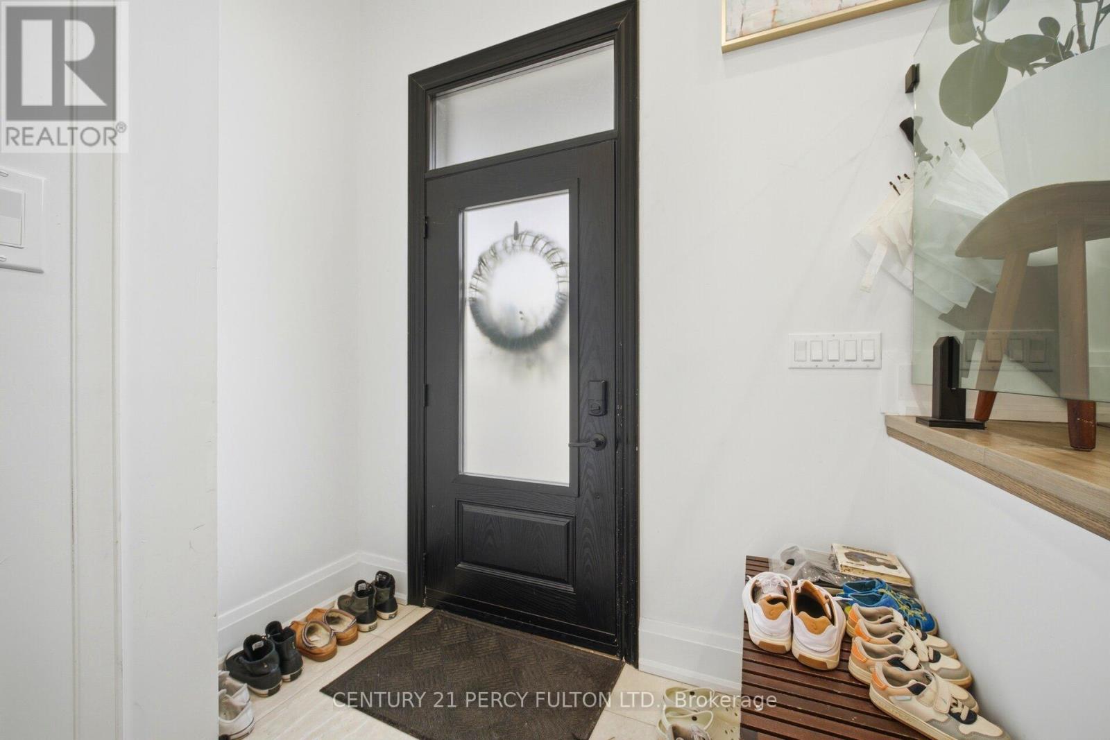 195 DANFORTH ROAD - 45