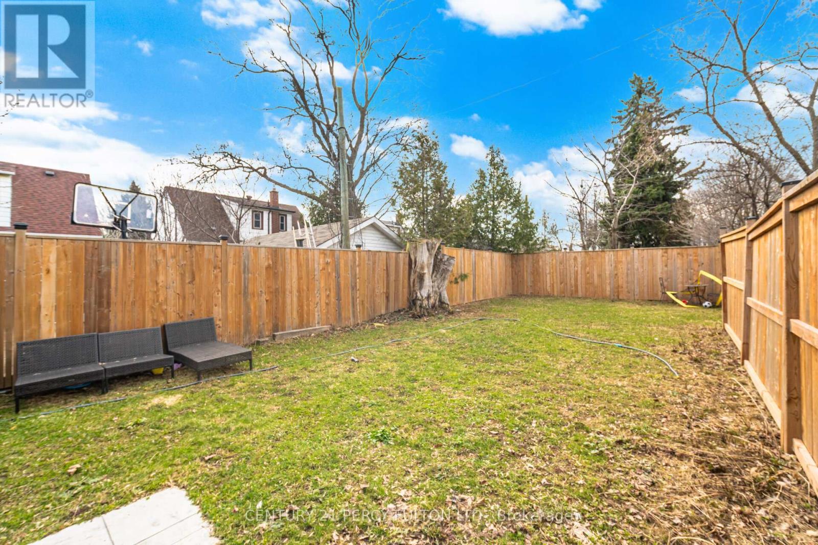 195 DANFORTH ROAD - 7