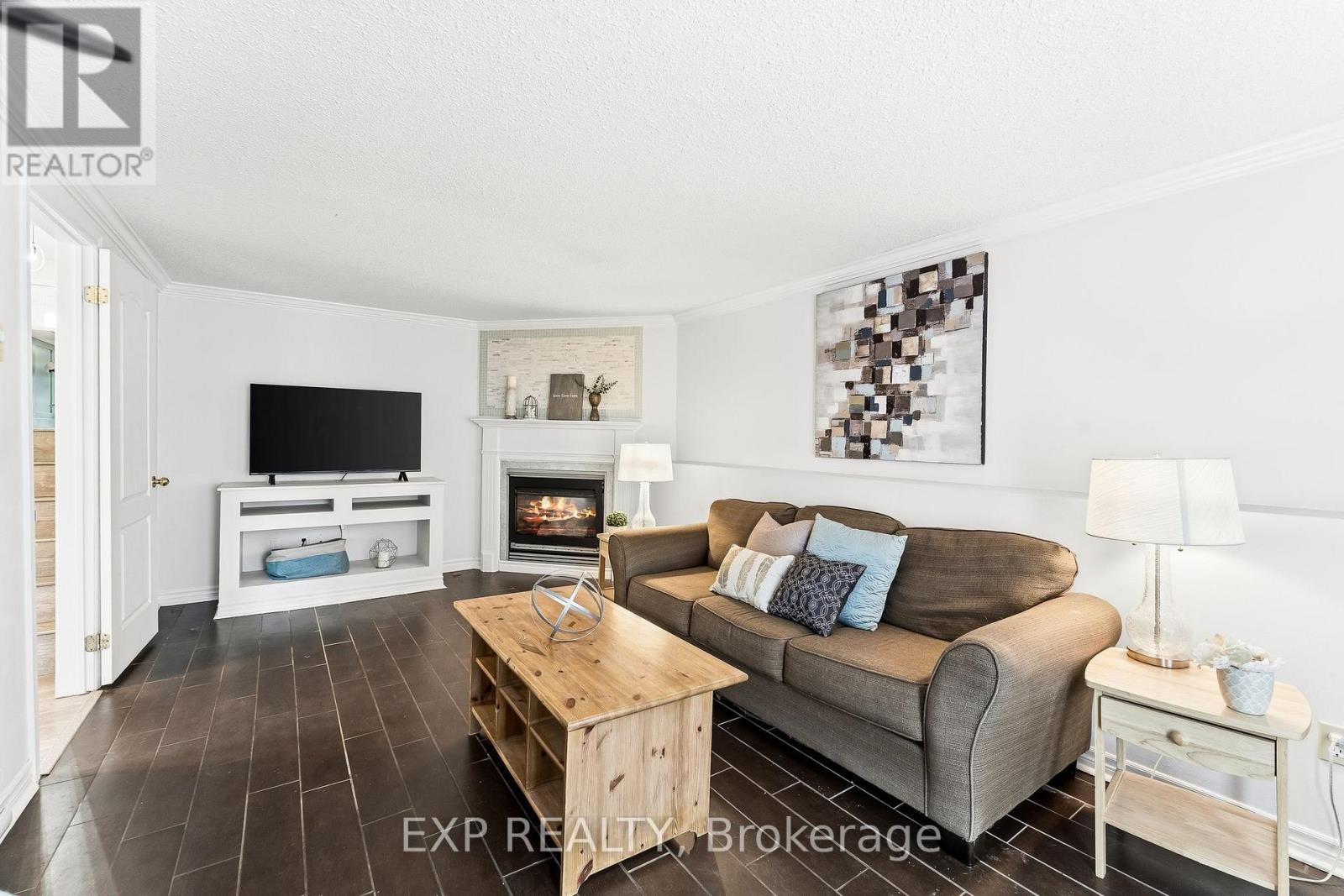 570 ANNANDALE STREET - 26
