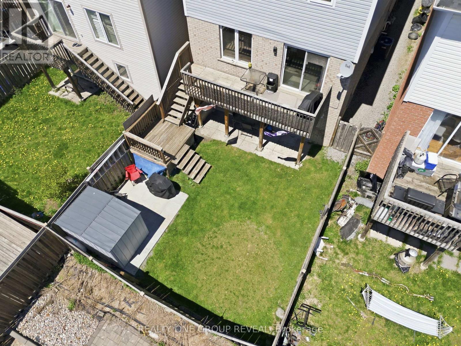 910 TAGGART CRESCENT - 47