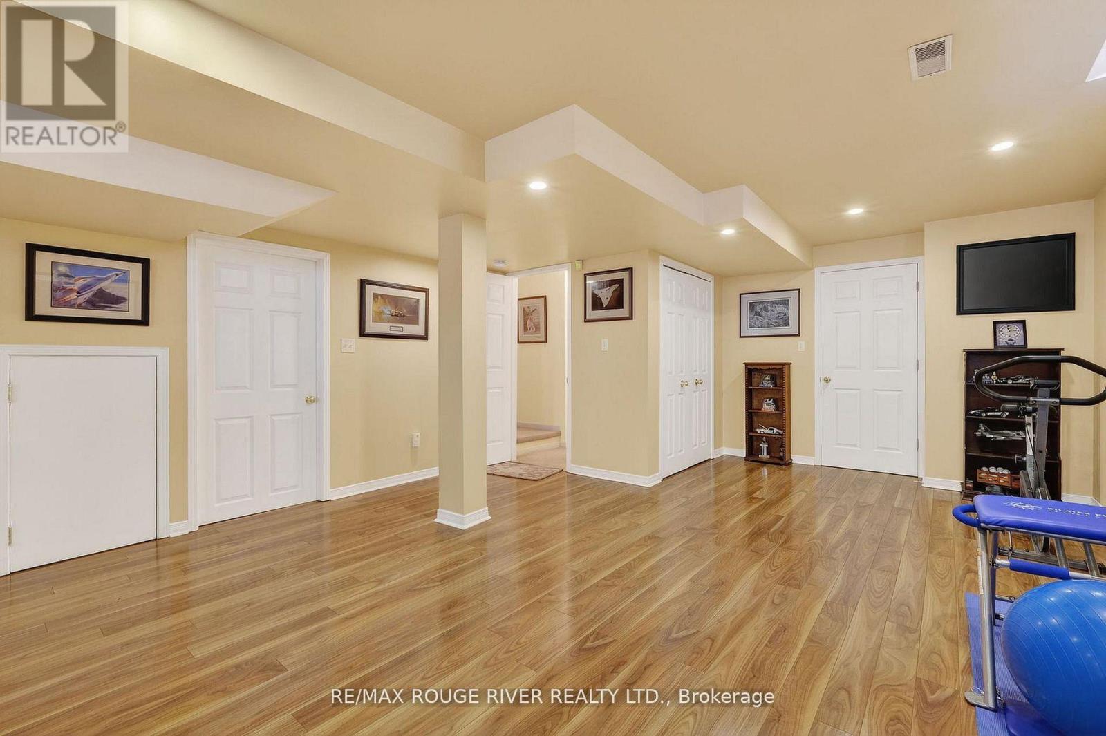 461 SUMMERPARK CRESCENT - 32